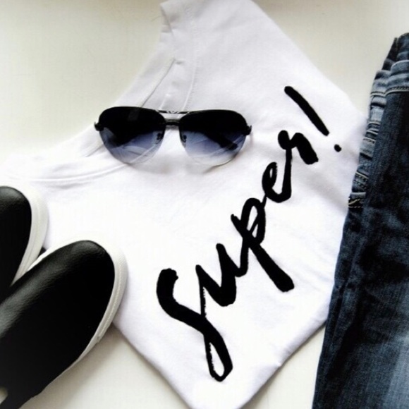 ✨HP!! ✨💋Sexy and cute “Super” Graphic Tee💋 - Picture 3 of 8